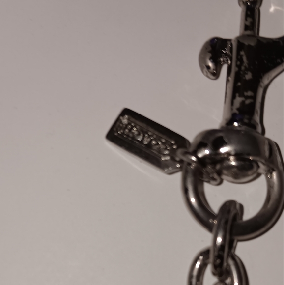 Coach Vintage Flower Daisy Keyfob Bag Charm $3.99sh - Picture 3 of 7